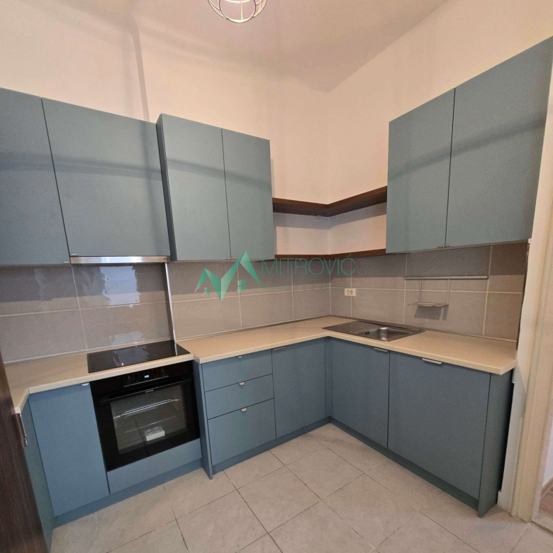 Stan Prodaja Novi Sad  112 m2