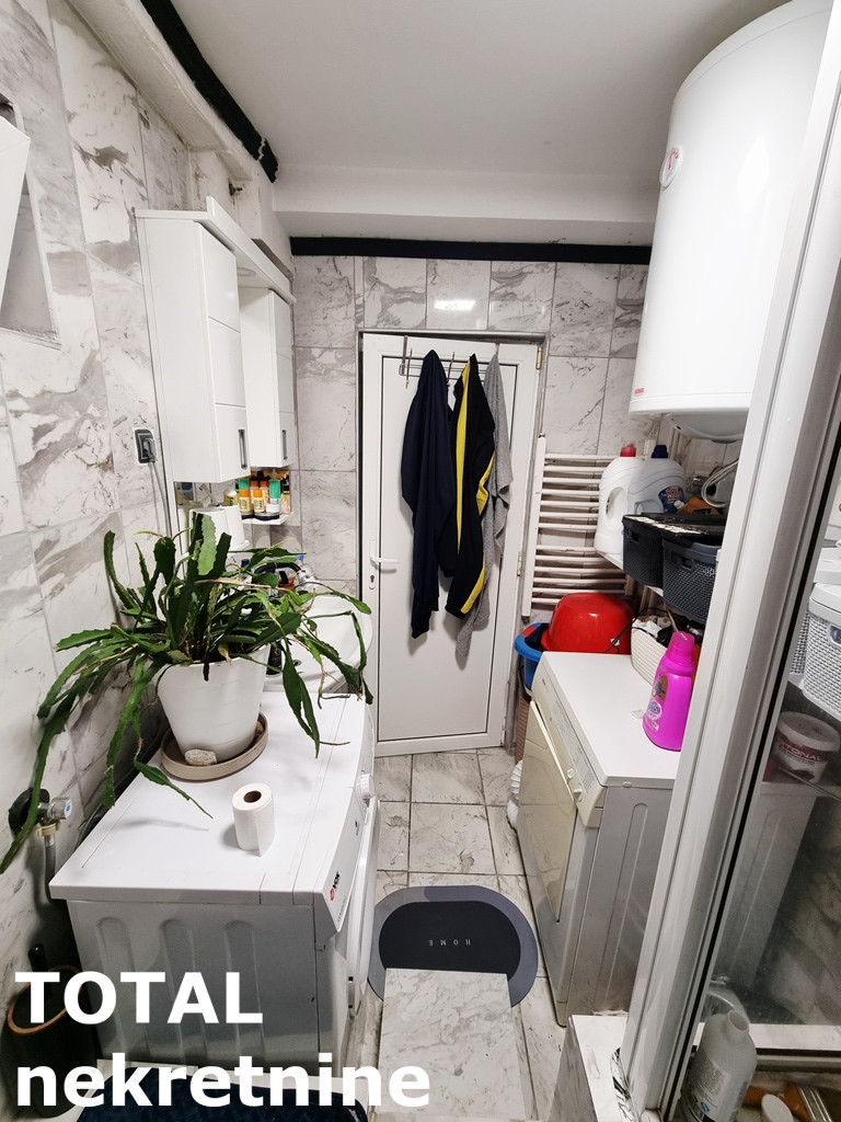 Stan Prodaja Novi Sad  54 m2