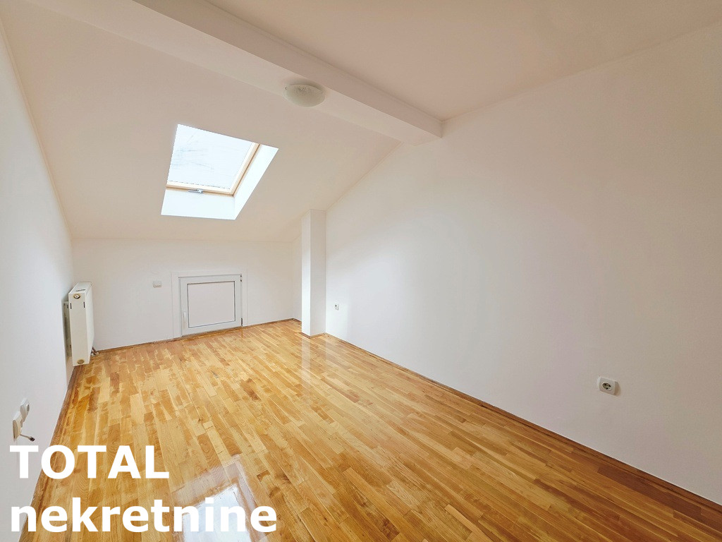 stanovi-4-dx-bulevar-evrope-1102666-koxq0 Četvorosoban stan na prodaju, Bulevar Evrope, Novi Sad, 96m², 3. sprat, 185.000 €
