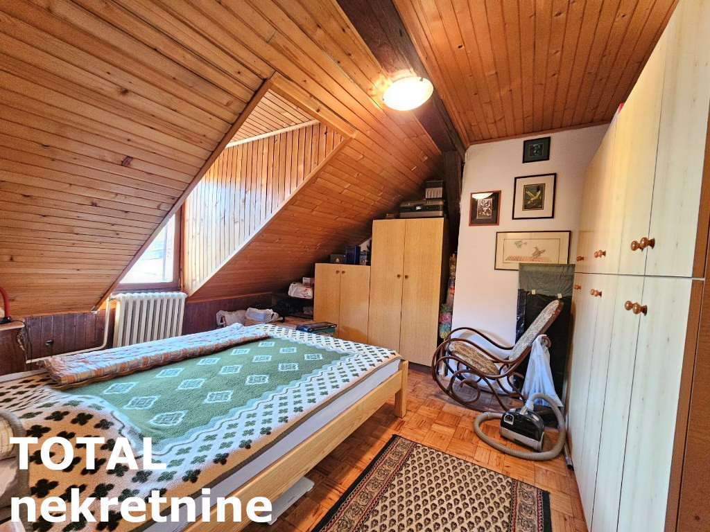 stanovi-4-dx-centar-1063035-67ah5 Četvorosoban stan na prodaju, Centar, Novi Sad, 88m², Prizemlje, 200.000 €