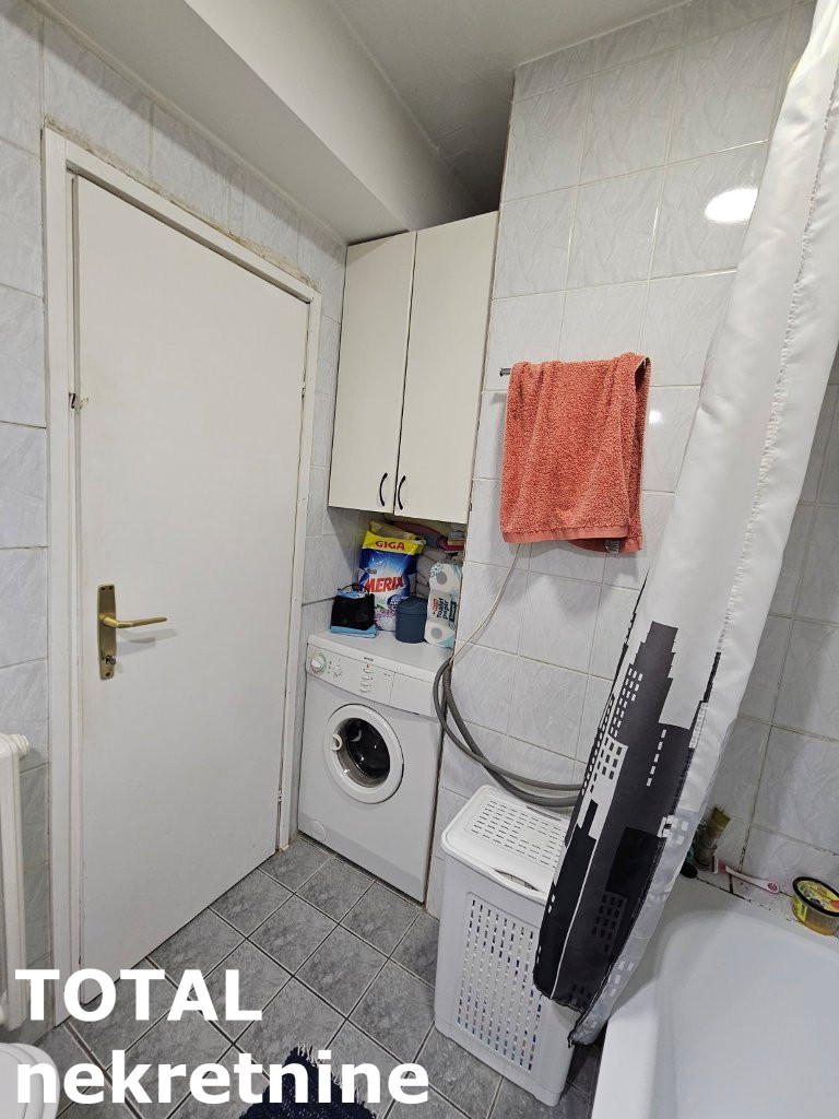 Četvorosoban stan na prodaju, Centar, Novi Sad, 91m², 3. sprat, 239.000 €