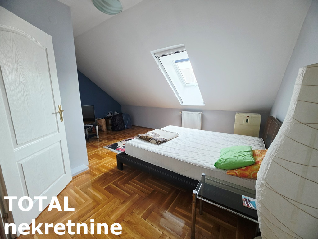 Četvorosoban stan na prodaju, Centar, Novi Sad, 85m², 4. sprat, 255.500 €