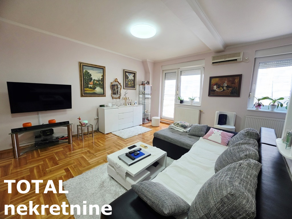 Stan Prodaja Novi Sad  85 m2