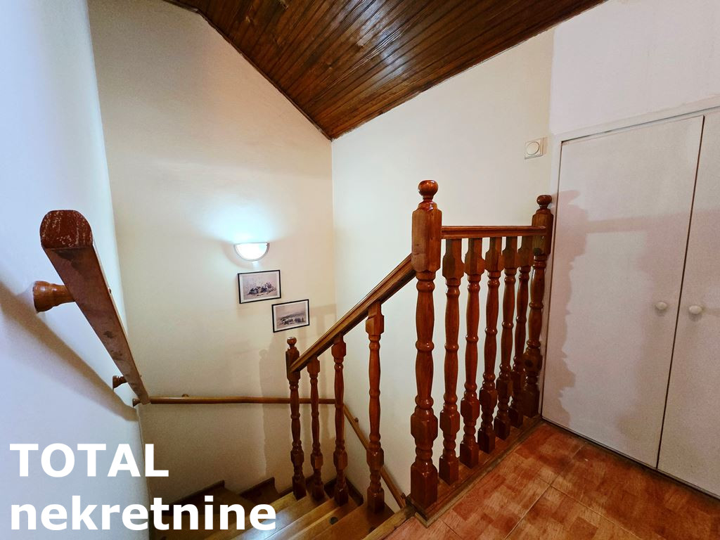 stanovi-4-dx-grbavica-1065451-olzyp Četvorosoban stan na prodaju, Grbavica, Novi Sad, 141m², 4. sprat, 325.000 €