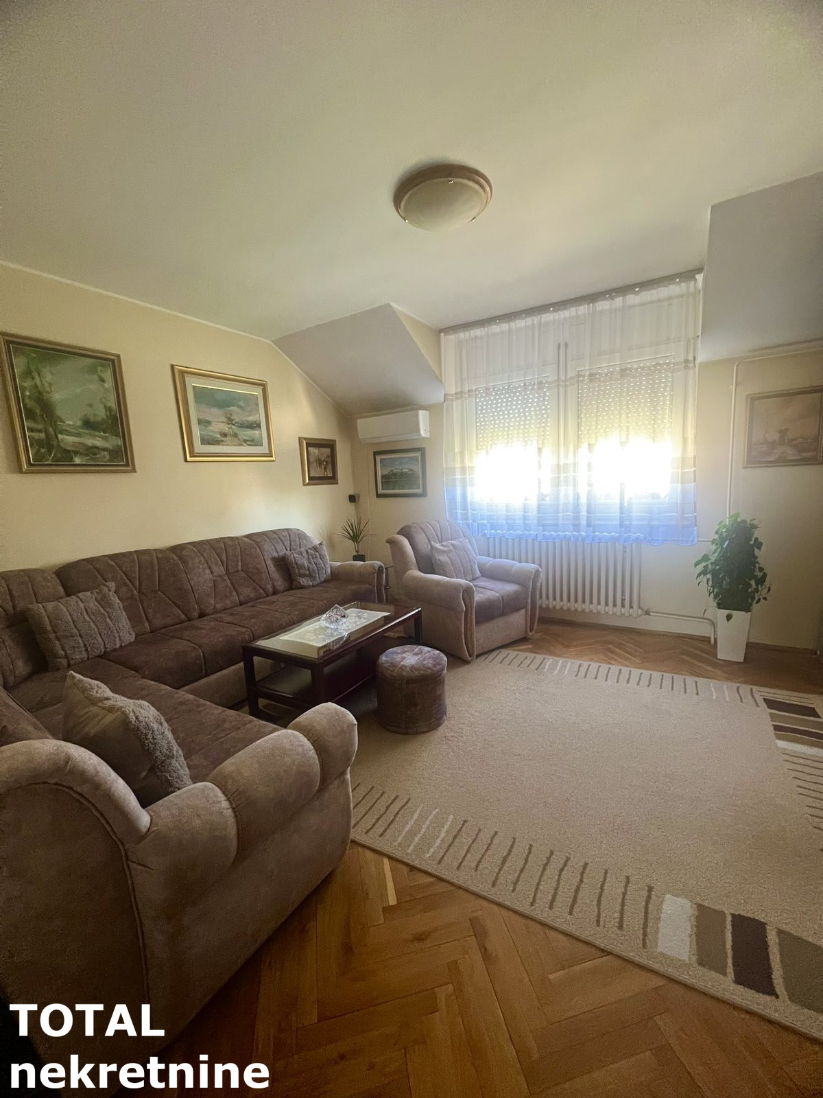 Stan Prodaja Novi Sad Stan Prodaja Novi Sad Savina 100 m2