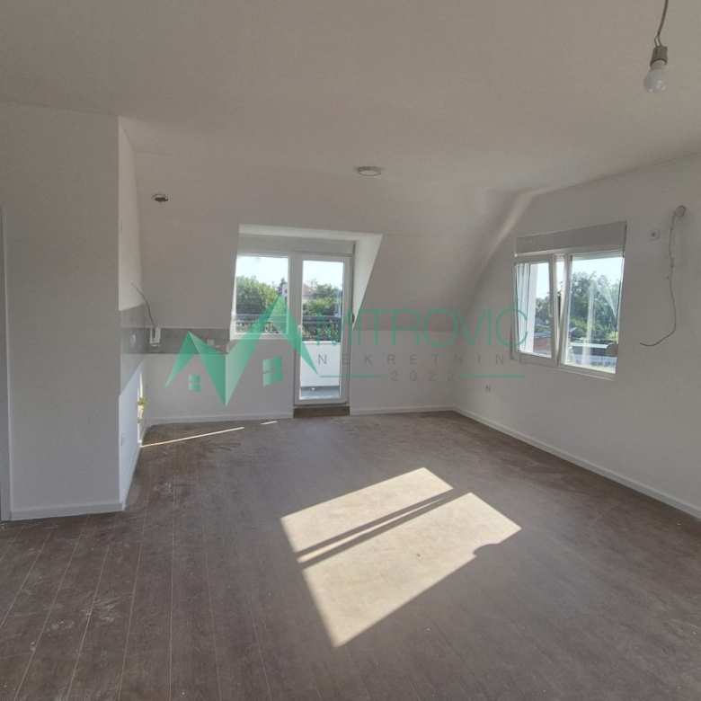 Stan Prodaja Novi Sad  107 m2
