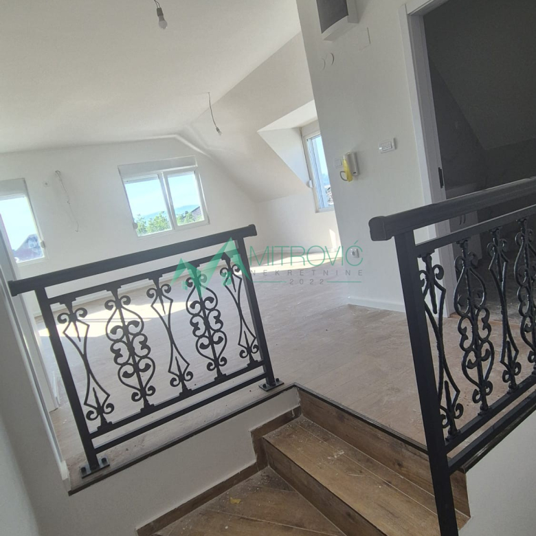 Stan Prodaja Novi Sad  107 m2