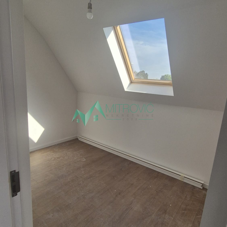 Stan Prodaja Novi Sad  107 m2