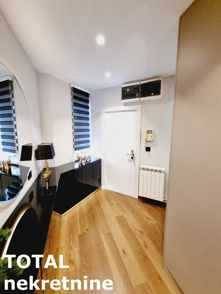 stanovi-4-pe-grbavica-1100529-effhy Četvorosoban stan na prodaju, Grbavica, Novi Sad, 122m², 7. sprat, 430.000 €