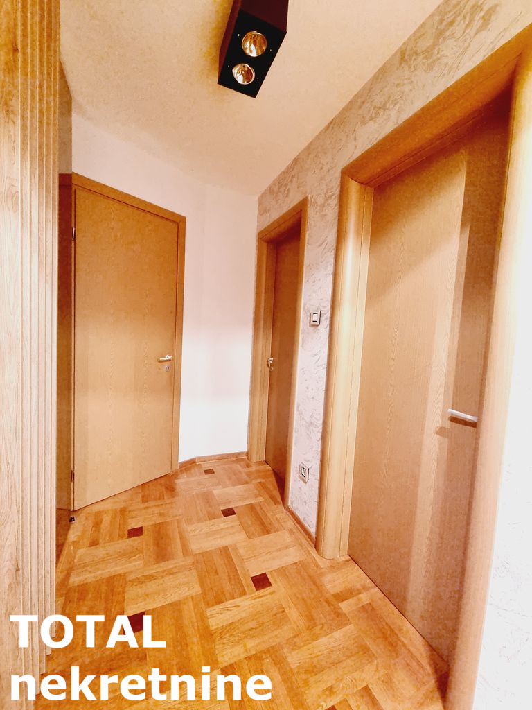 Troiposoban stan na prodaju, Telep, Novi Sad, 120m², 7. sprat, 321.360 €