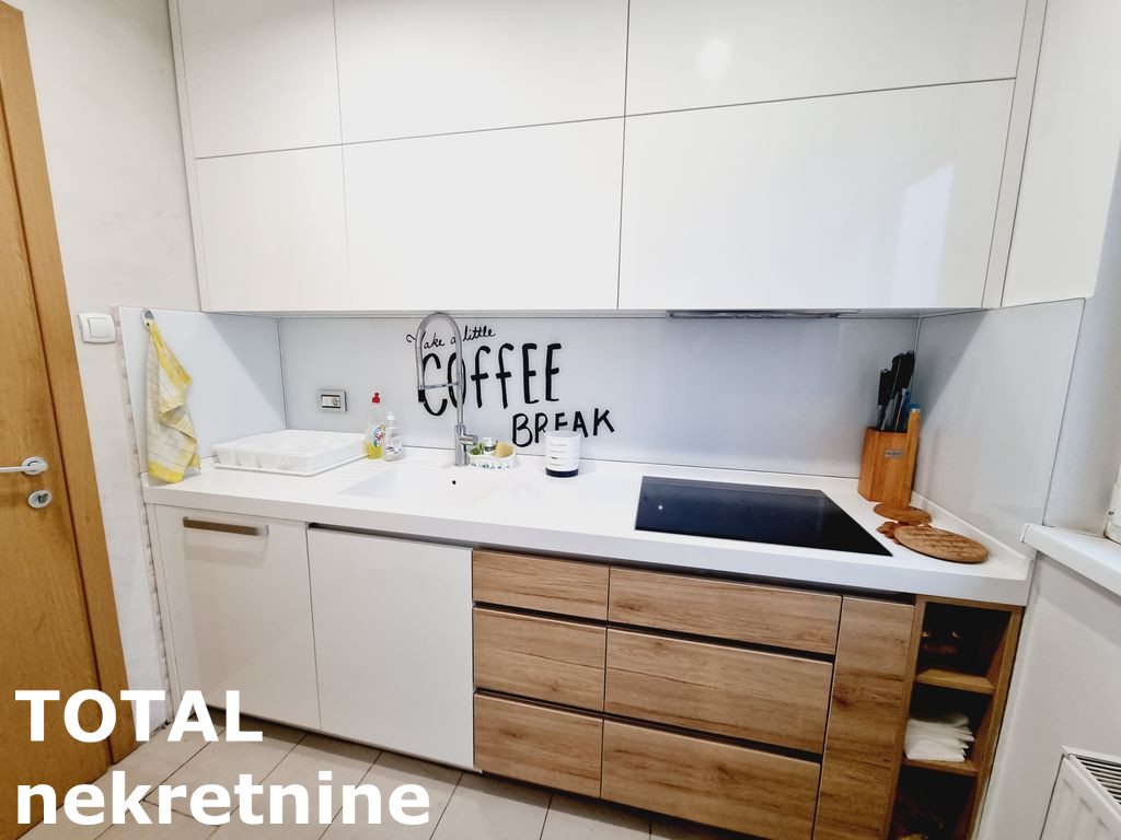 Troiposoban stan na prodaju, Telep, Novi Sad, 120m², 7. sprat, 321.360 €