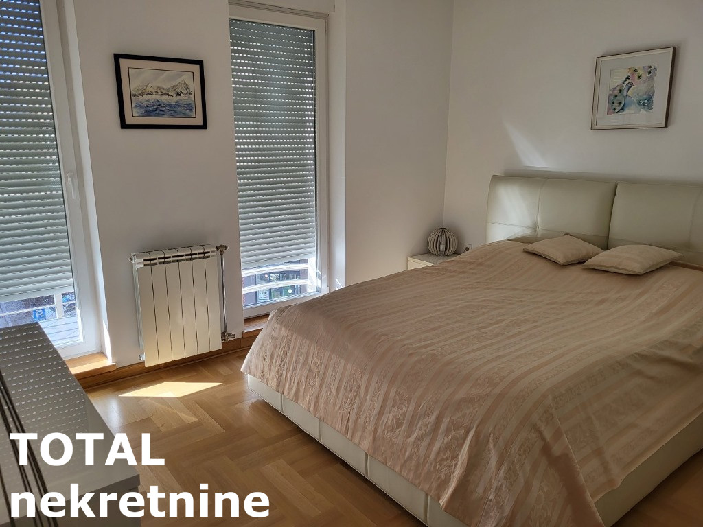 Četvorosoban stan na prodaju, Centar, Novi Sad, 104m², 2. sprat, 380.000 €