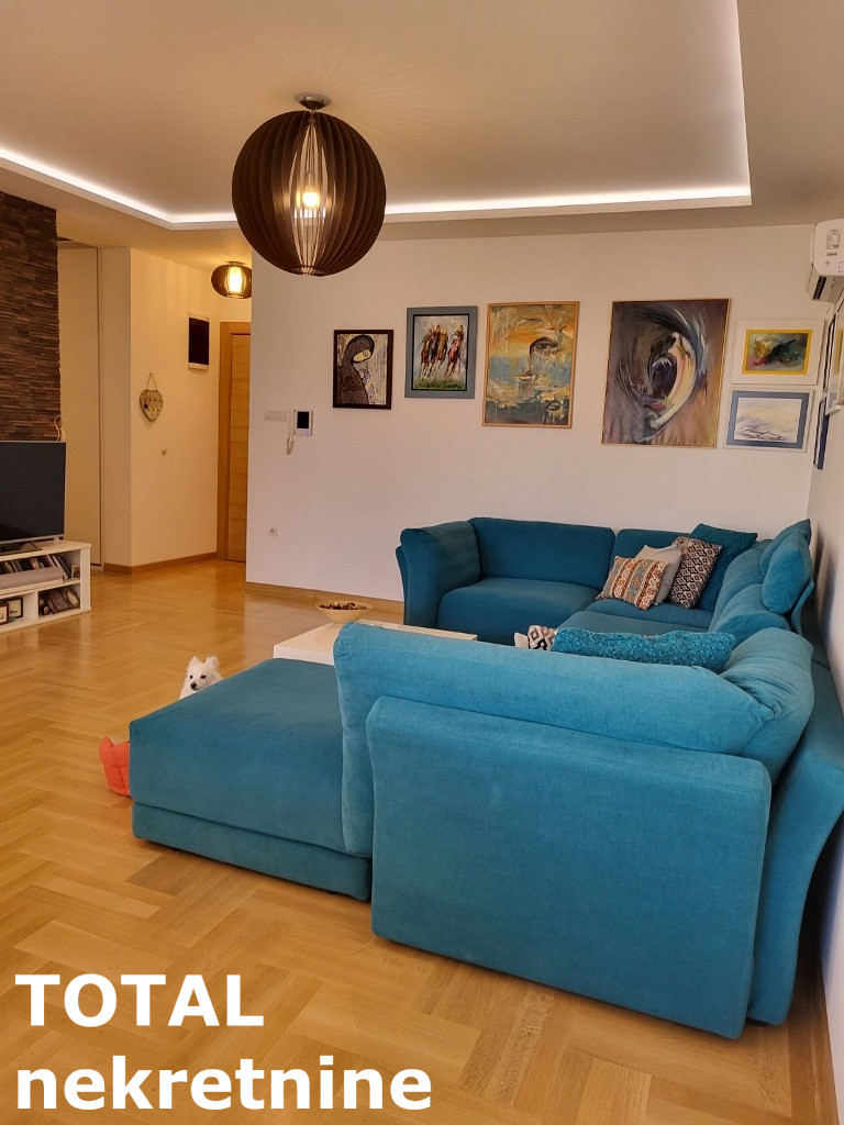 Stan Prodaja Novi Sad  104 m2