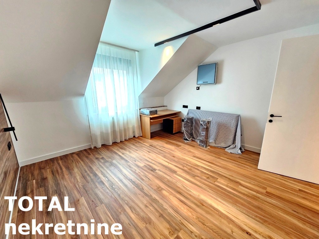 stanovi-4-re-centar-1063404-lzytn Četvorosoban stan na prodaju, Centar, Novi Sad, 119m², 4. sprat, 335.000 €