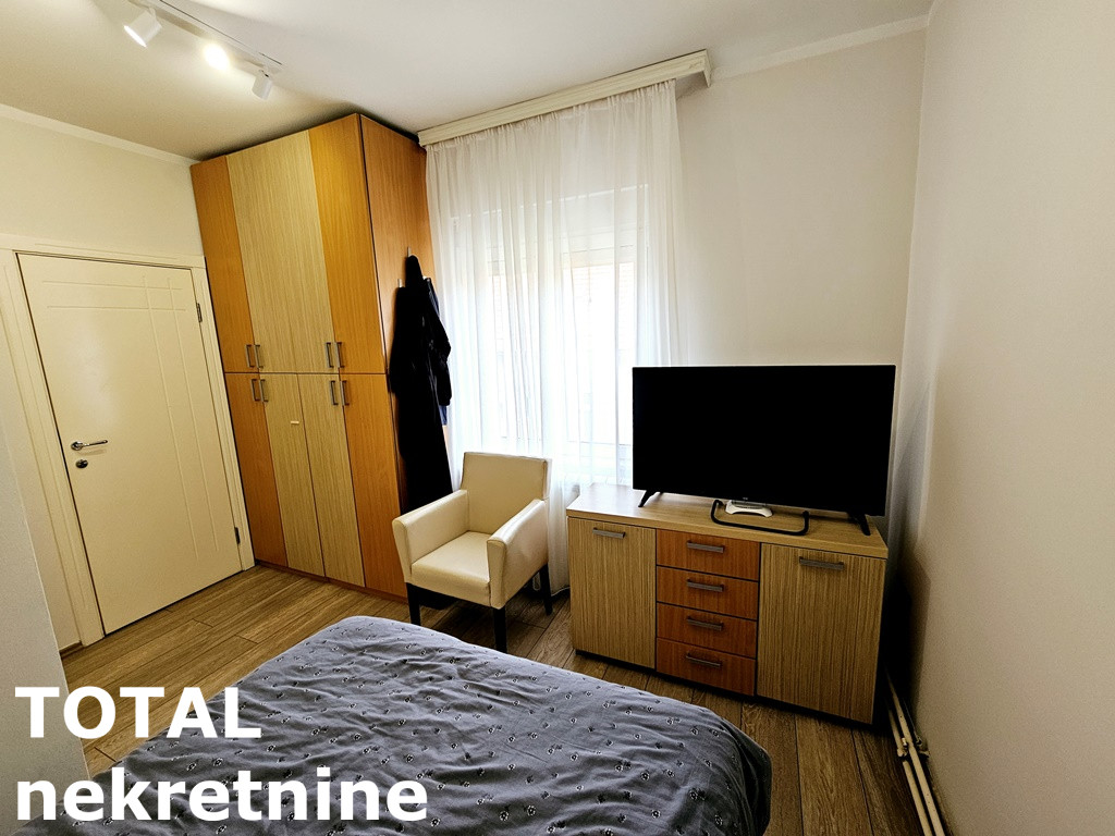 stanovi-4-re-centar-1100389-bcxfo Četvorosoban stan na prodaju, Centar, Novi Sad, 105m², 2. sprat, 310.000 €