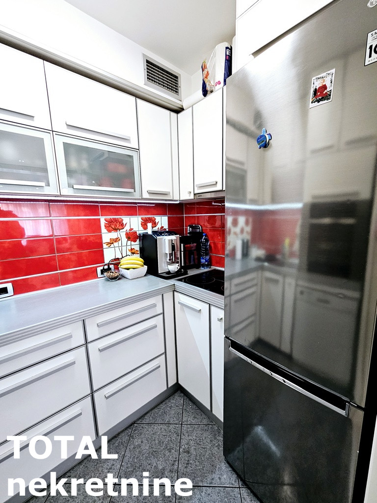 stanovi-4-re-centar-1100389-k0fem Četvorosoban stan na prodaju, Centar, Novi Sad, 105m², 2. sprat, 310.000 €