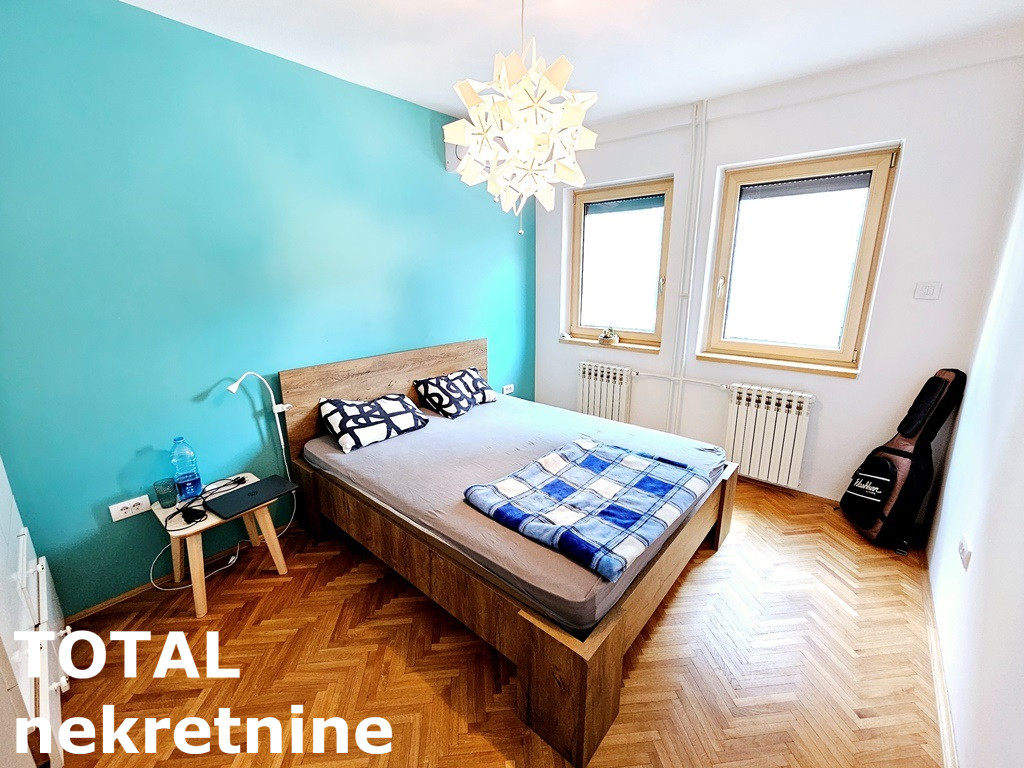 Četvorosoban stan na prodaju, Centar, Novi Sad, 117m², 2. sprat, 350.000 €