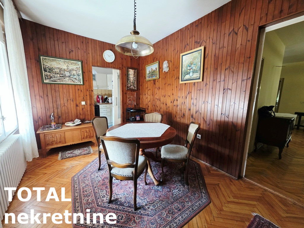 stanovi-4-re-centar-1102880-yghqd Četvorosoban stan na prodaju, Centar, Novi Sad, 130m², 2. sprat, 370.000 €