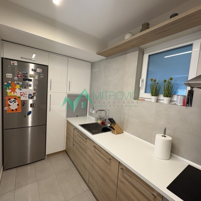 Stan Prodaja Novi Sad  108 m2