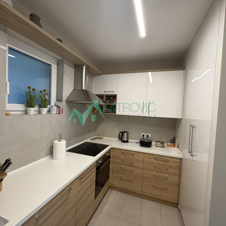 Stan Prodaja Novi Sad  108 m2