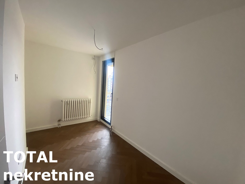 Četvorosoban stan na prodaju, Liman 4, Novi Sad, 144m², 7. sprat, 270.000 €