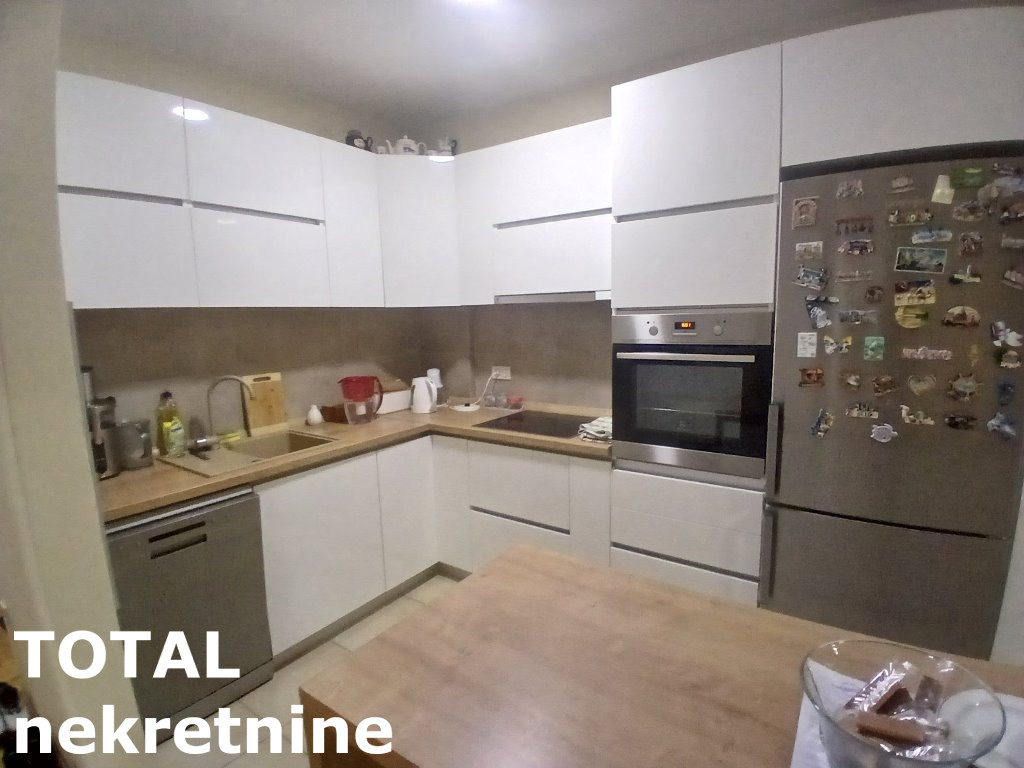 stanovi-4-re-nova-detelinara-1101933-jo9h0 Četvorosoban stan na prodaju, Nova Detelinara, Novi Sad, 92m², 2. sprat, 273.000 €