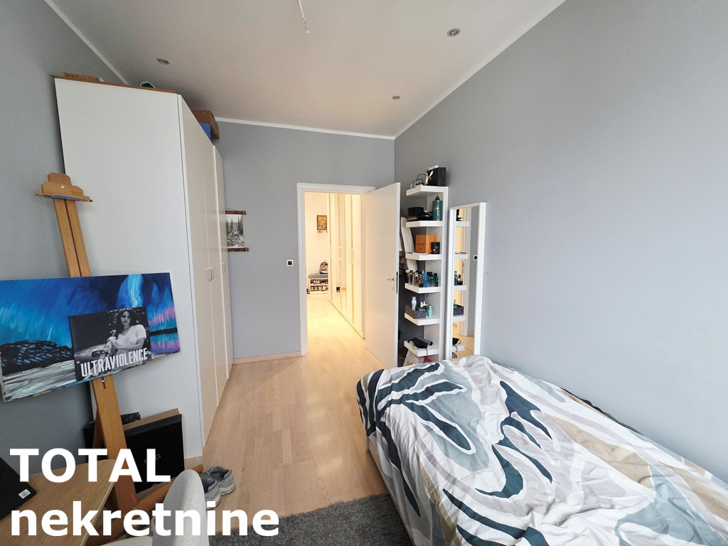 Četvorosoban stan na prodaju, Nova Detelinara, Novi Sad, 97m², 5. sprat, 295.000 €