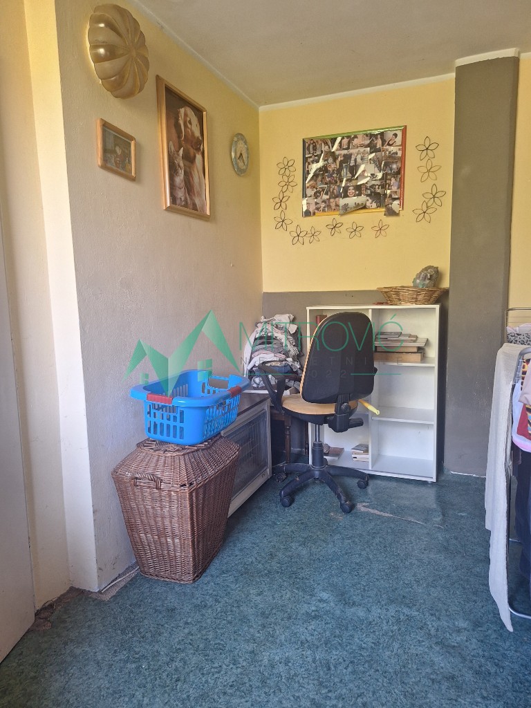 stanovi-4-re-novo-naselje-ns-1004609-dgx1e Četvorosoban stan na prodaju, Novo Naselje, Novi Sad, 82m², 169.000 €