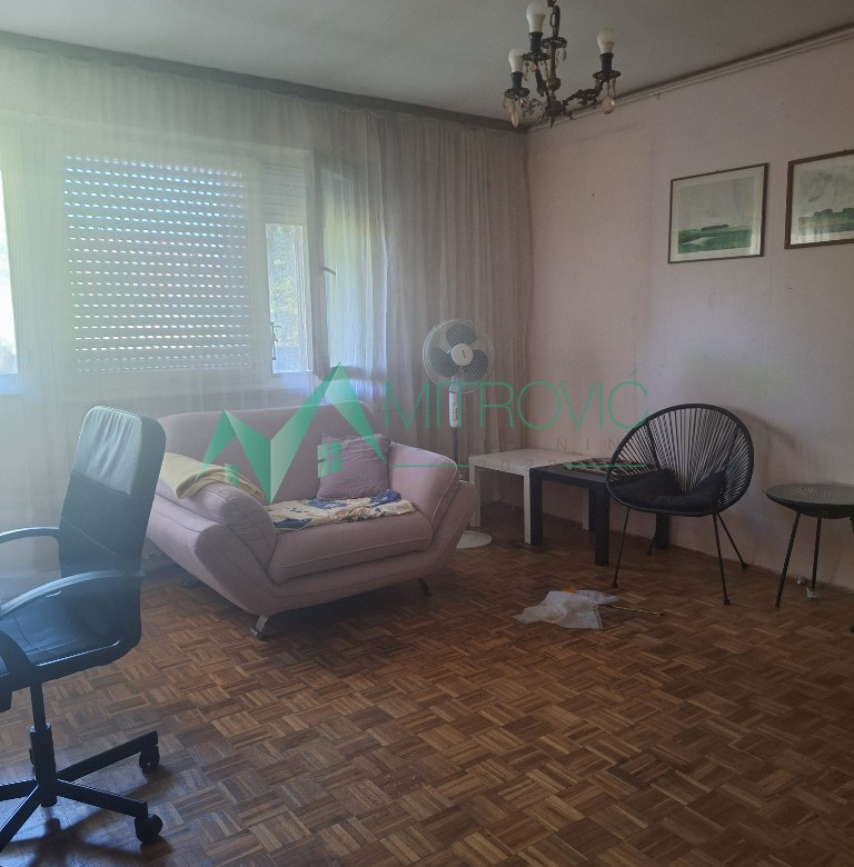 Stan Prodaja Novi Sad  82 m2