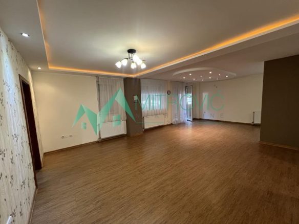 Stan Prodaja Novi Sad Tatarsko Brdo 130 m2