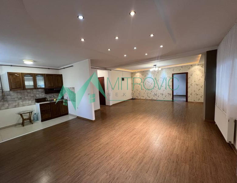 Stan Prodaja Novi Sad Tatarsko Brdo 130 m2