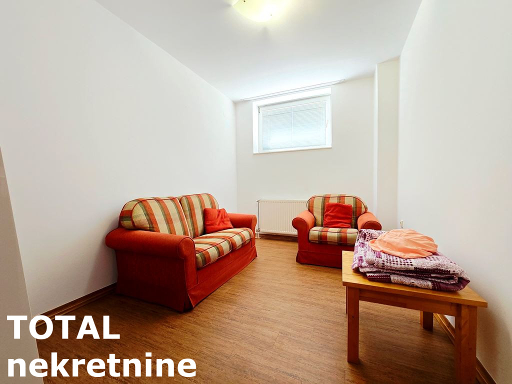 Stan Prodaja Novi Sad Stan Prodaja Novi Sad Tatarsko Brdo 130 m2