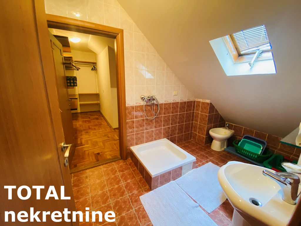 stanovi-5-dx-centar-1098622-x0ugj Petosoban stan na prodaju, Centar, Novi Sad, 102m², 3. sprat, 200.000 €