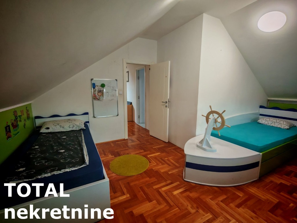 stanovi-5-dx-podbara-1101363-44cme Petosoban stan na prodaju, Podbara, Novi Sad, 129m², 3. sprat, 285.000 €