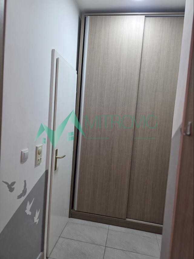stanovi-5-re-novo-naselje-ns-1004360-dhzow Garsonjera na prodaju, Novo Naselje, Novi Sad, 24m², 79.300 €