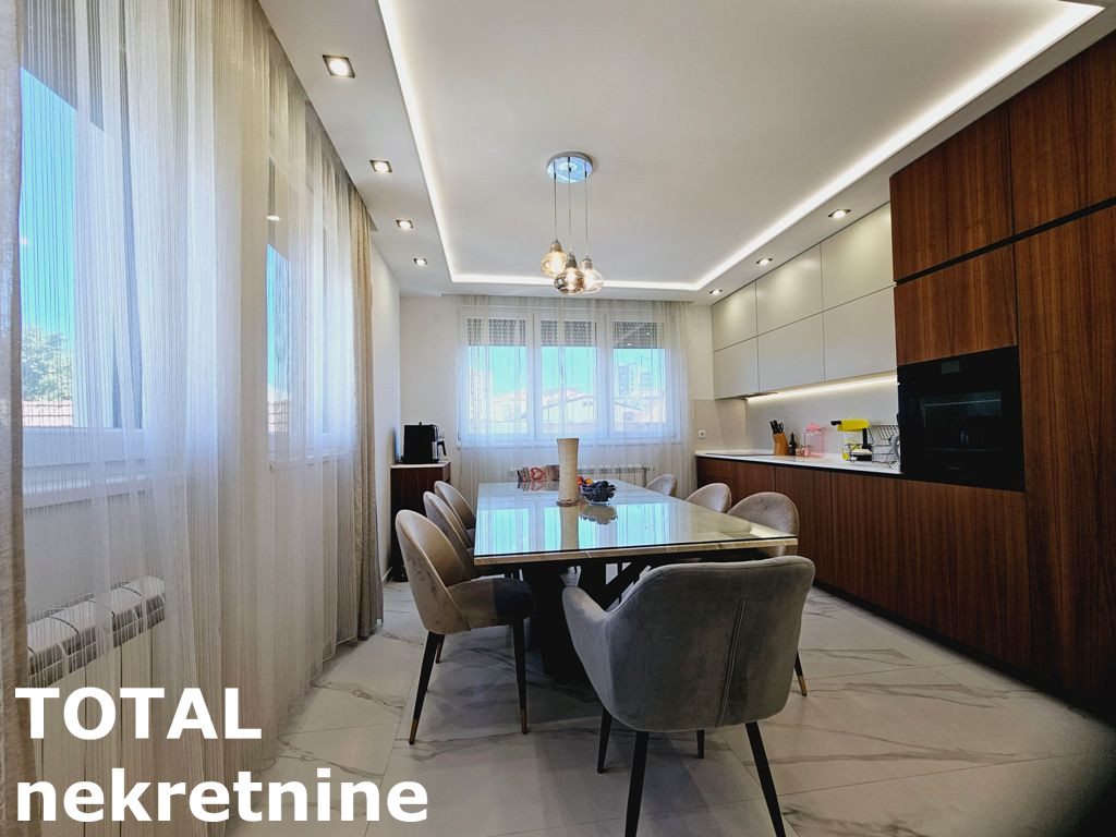 Petosoban stan na prodaju, Sajmište, Novi Sad, 149m², 1. sprat, 480.000 €