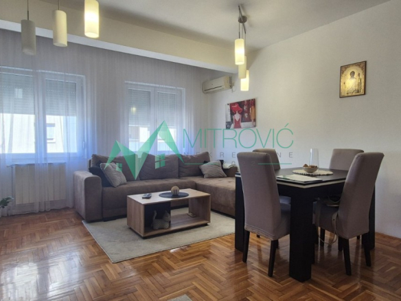 Stan Prodaja Novi Sad  30 m2