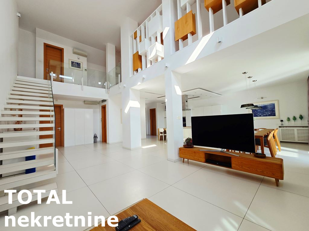 stanovi-7-pe-centar-1064638-5prdf Stan Prodaja Novi Sad 352 m2