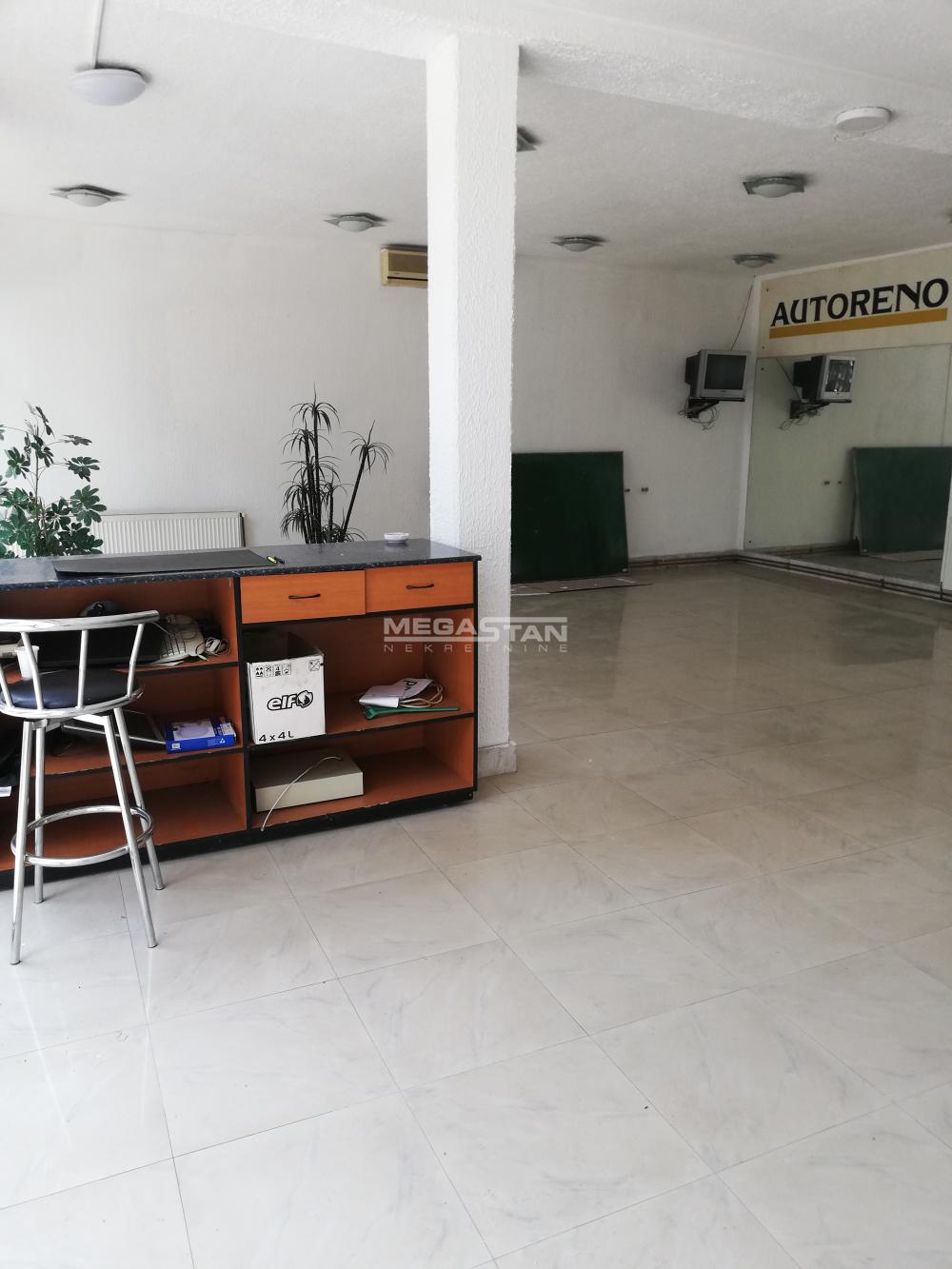 Lokal Prodaja Pančevo  382 m2