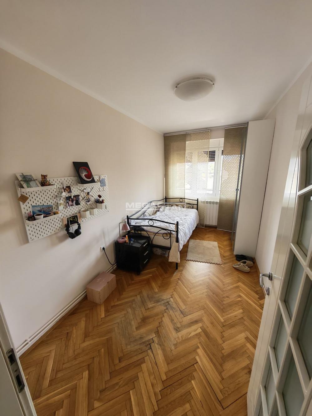 Kuća Prodaja Pančevo  240 m2