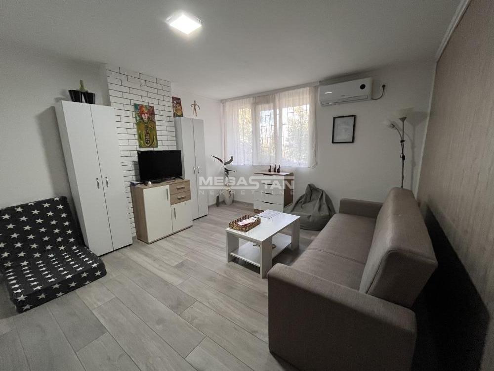 Stan Prodaja Beograd Stan Prodaja Beograd Karaburma 33 m2
