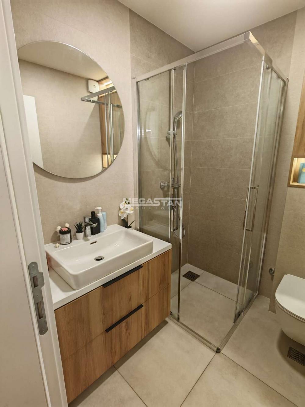 Stan Prodaja Beograd Centar (Rakovica) 82 m2