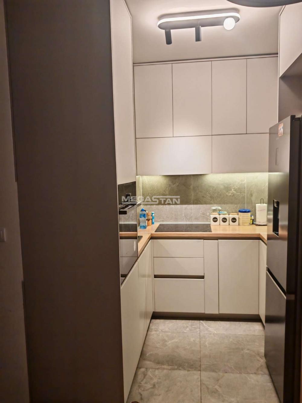 Stan Prodaja Beograd Centar (Rakovica) 82 m2