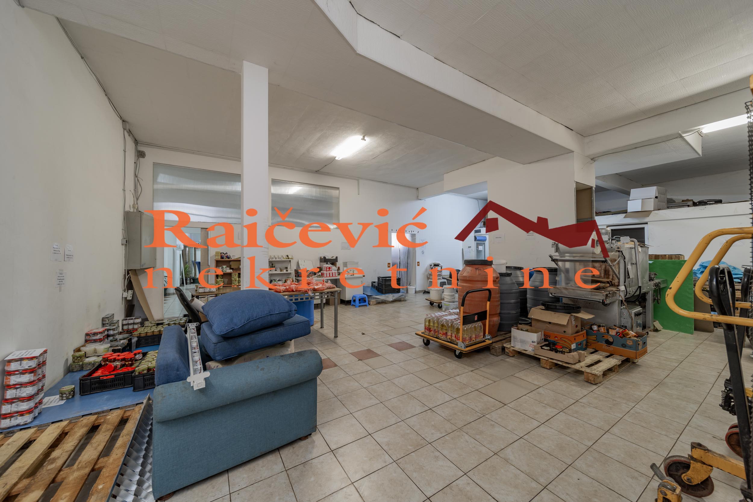 Lokal Prodaja Beograd Lokal Prodaja Beograd Vojvode Vlahovića 315 m2
