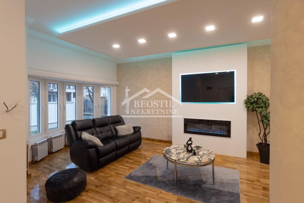 Kuća za izdavanje, Jajinci, Beograd, 417m², 3.000 €/mes