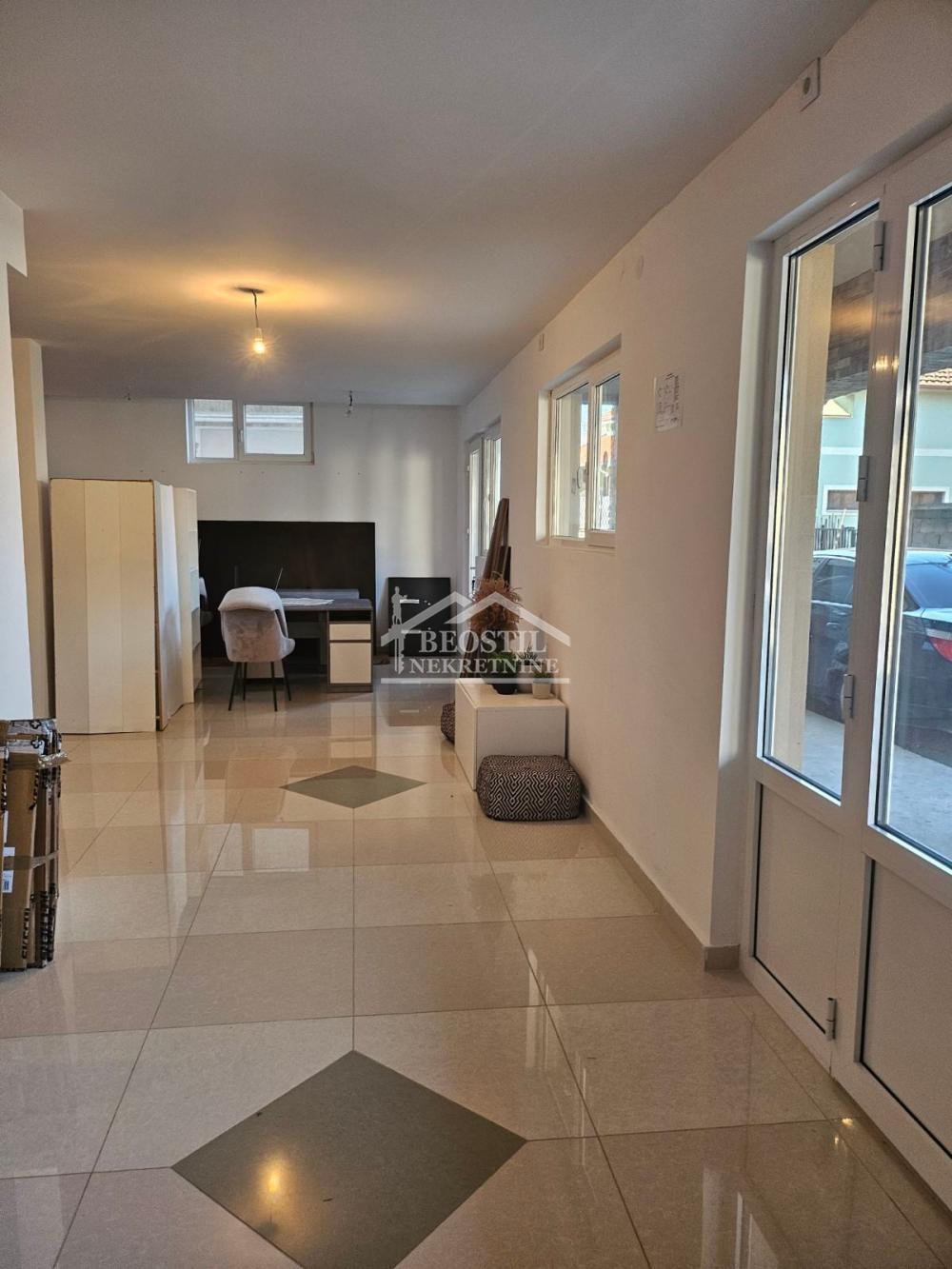 Lokal na prodaju, Višnjica, Beograd, 137m², 200.000 €
