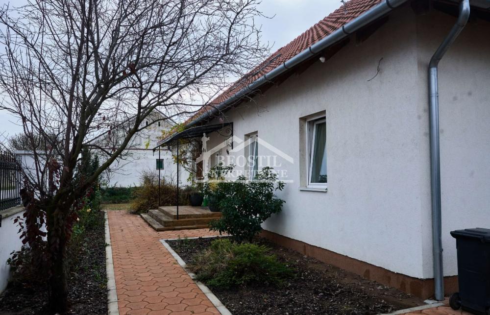 Kuća na prodaju, Centar, Kikinda, 304m², 295.000 €