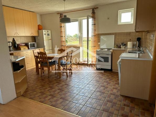 Kuća Prodaja Stara Pazova  135 m2