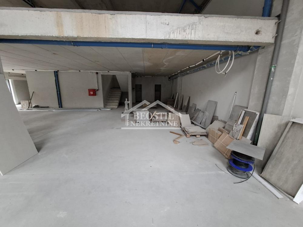 132024857_20_20260306141155 Lokal na prodaju, Banovo Brdo, Beograd, 630m², 2.500.000 €