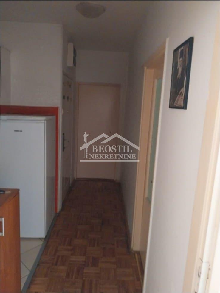 Stan Prodaja Beograd Stan Prodaja Beograd Resnik 61 m2